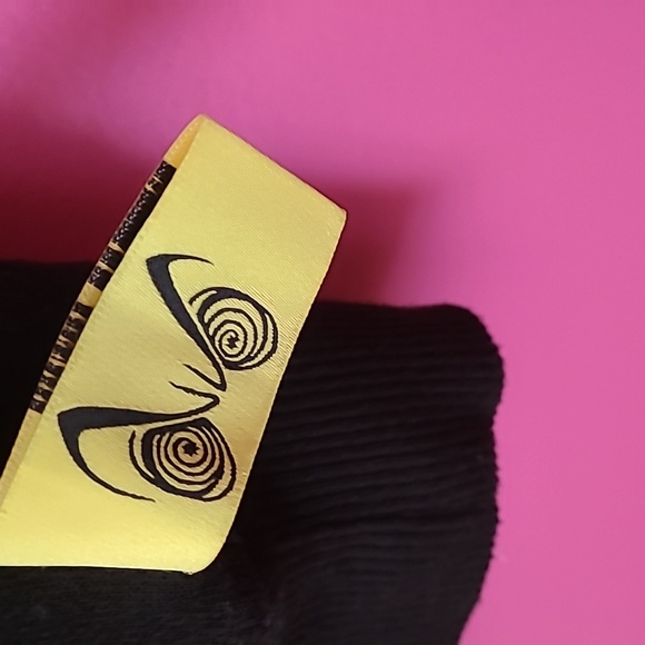 Disney/Heidi Klum partnership sweatshirt - Picture 2 of 5